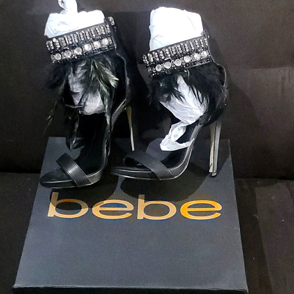 Size 7 BLk bebe 5inch heels & bebe dress to match